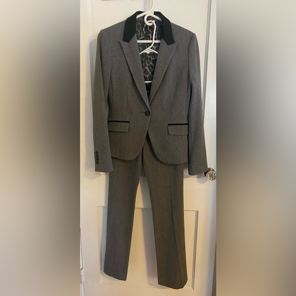 Express Editor Suit (Jacket & Pants) - image 1